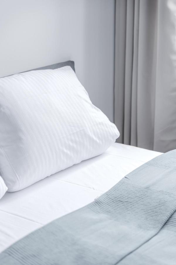 Flats 4 You, Moderne City Wohnung Naehe Hbf, Due-Messe 20 Min, Netflix, Kueche Duisburg Exteriér fotografie