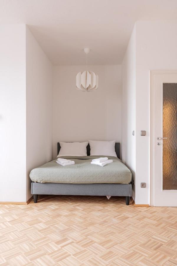 Flats 4 You, Moderne City Wohnung Naehe Hbf, Due-Messe 20 Min, Netflix, Kueche Duisburg Exteriér fotografie